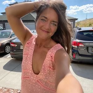 Meet your Posher, Alicia